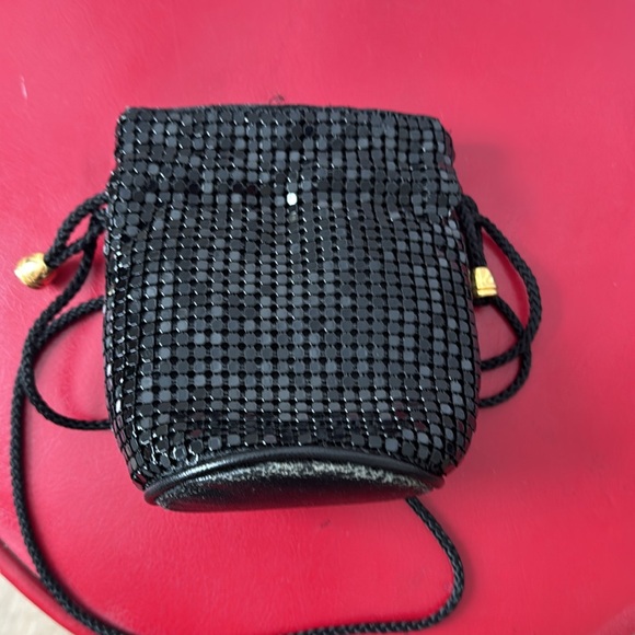 Black sequin purse - Picture 2 of 4